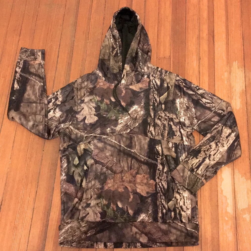 Under Armour camo sweatshirt